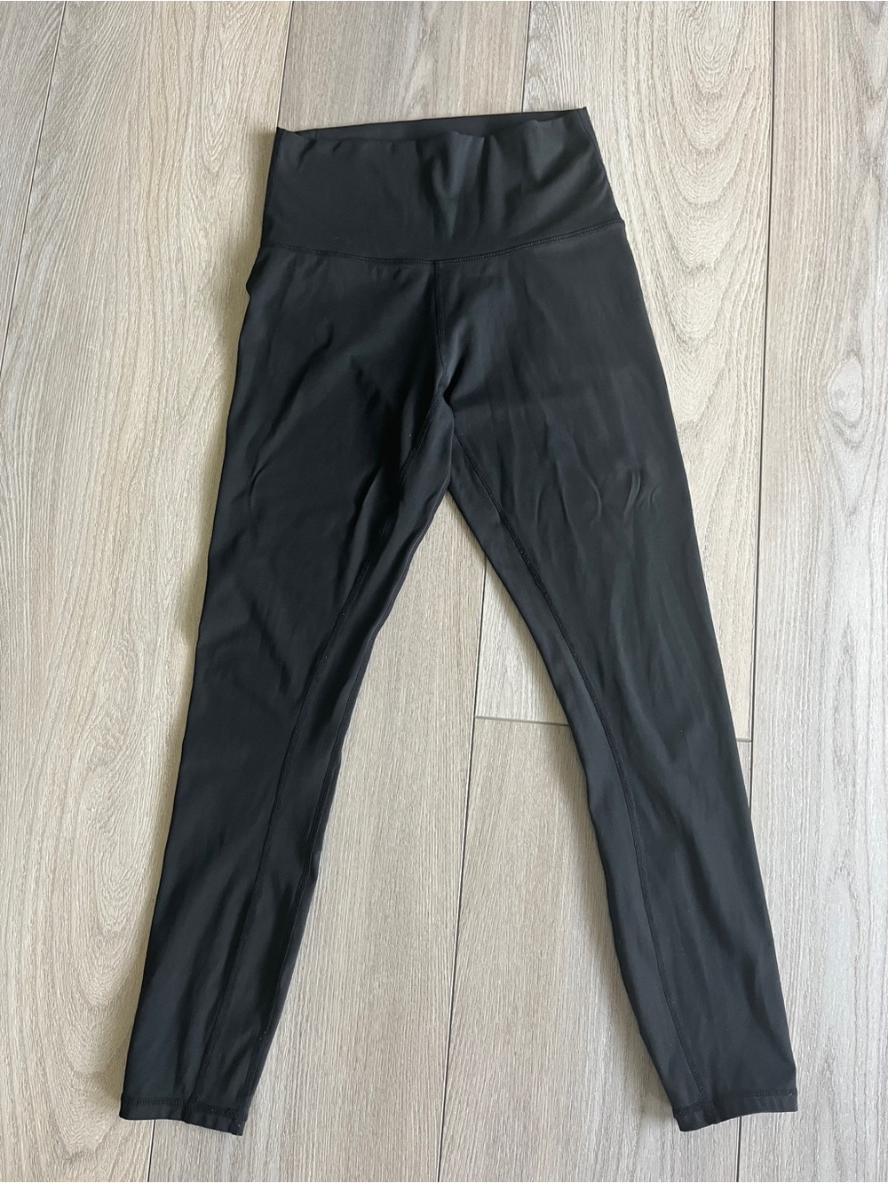 Black High-Waist Leggings size xs